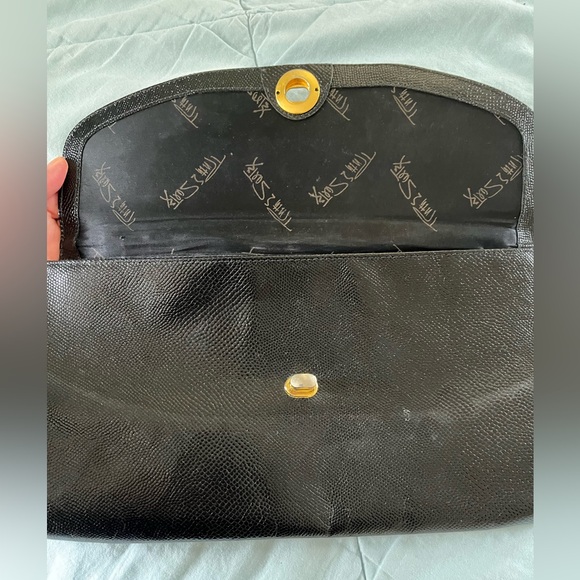 Vintage Ruth Saltz Black and Gold Handbag/Clutch - Picture 3 of 10